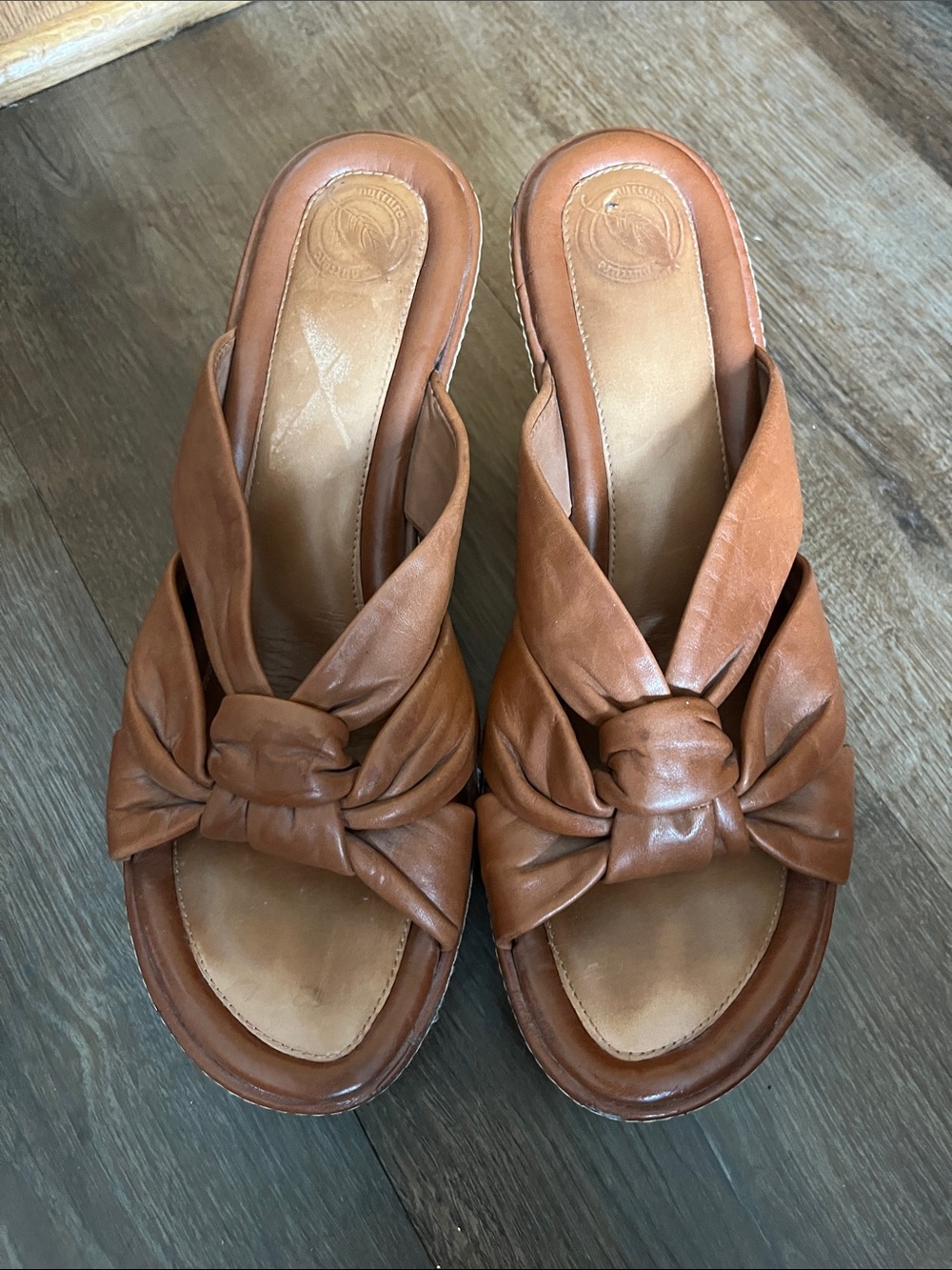 Nurture SZ 8.5 Women’s Tan Knotted Leather Slide Sandals Leather upper - Picture 1 of 4
